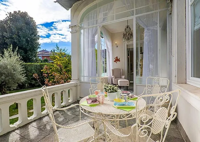 Rachel Quadro * Intra